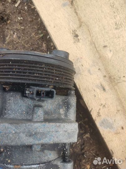 Компрессор кондиционера Ford mondeo 1 1.8