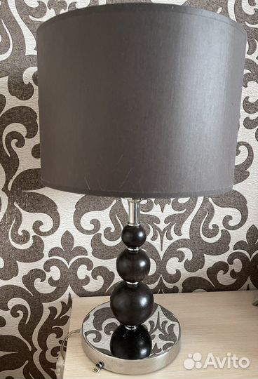 Лампа настольная, прикроватная