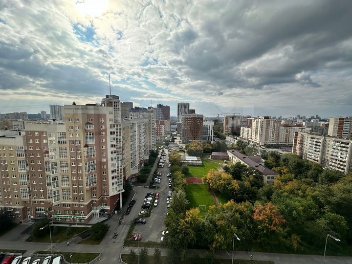 1-к. квартира, 33 м², 17/20 эт.