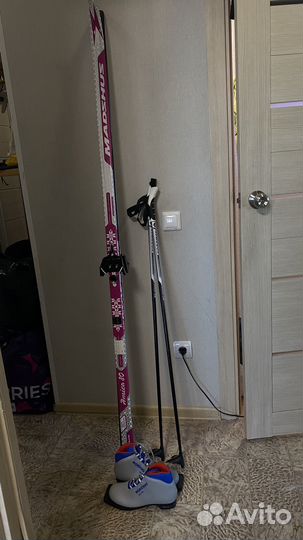 Лыжи 180 см ботинки 36