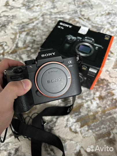 Беззеркальная камера Sony A7III