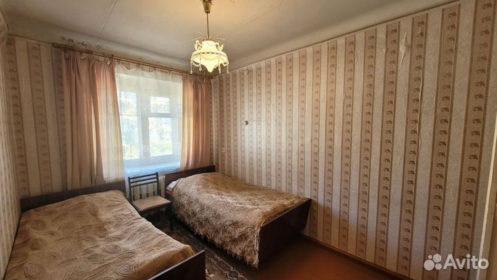 Кровать с матрасом