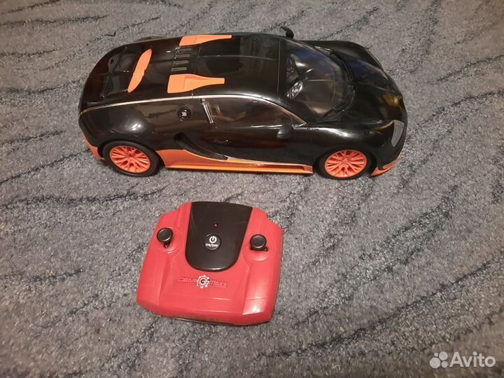 Игрушка Машина на пульте bugatti