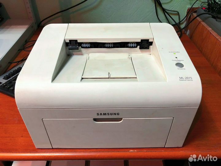 Шустрый принтер с полным картриджем