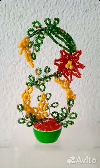 Мимоза и тюльпаны сувенир на 8 марта