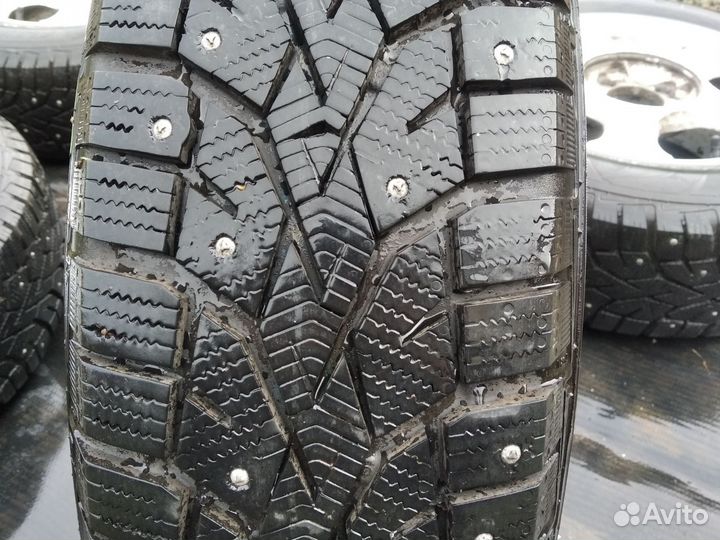 Arctic Claw Winter TXI 71/180 R14 184G