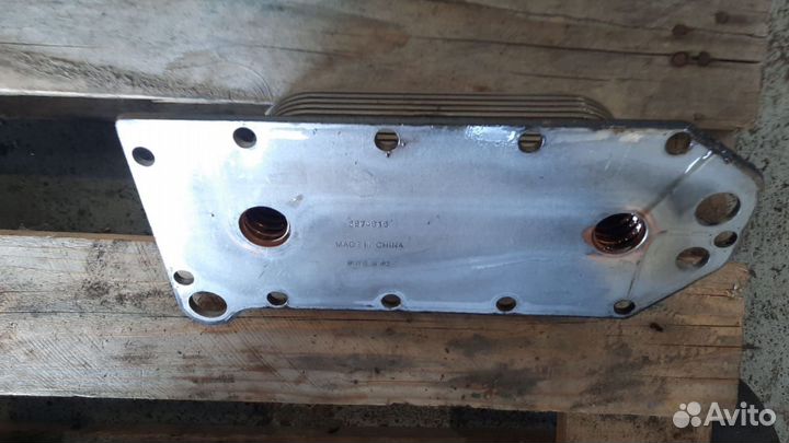 Маслоохладитель двигателя Komatsu PC300-7