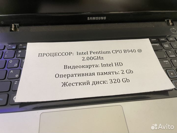 Ноутбук Samsung 300E