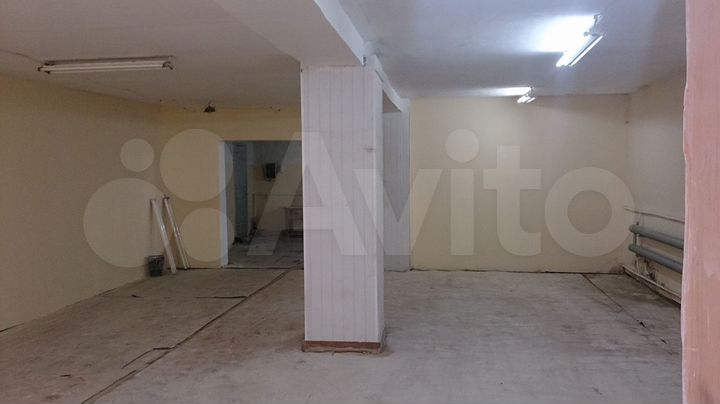 Склад, 300 м²