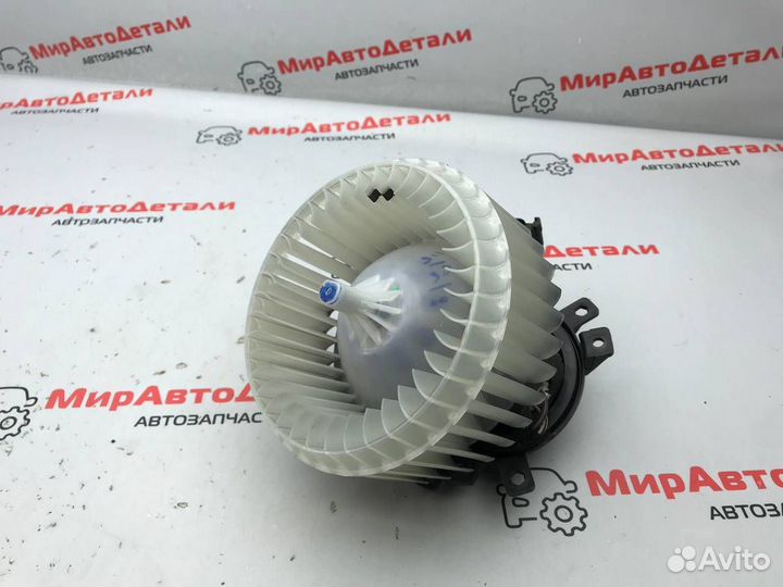 Моторчик печки Chevrolet Trax рест. 2018