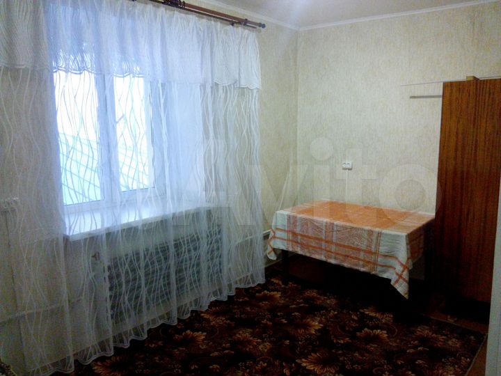 Комната 13 м² в 1-к., 2/2 эт.