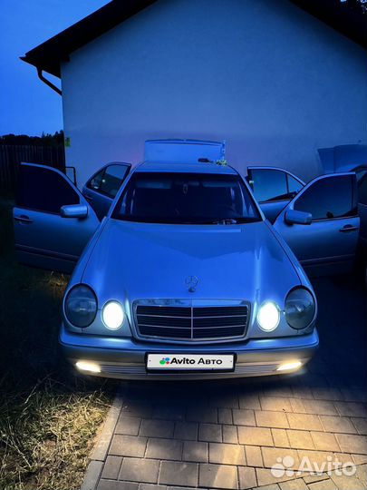 Mercedes-Benz E-класс 2.4 МТ, 1999, 356 000 км
