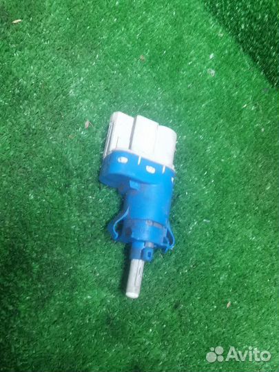 Датчик стоп-сигнала Ford Focus 2 купе 1.8 дизель