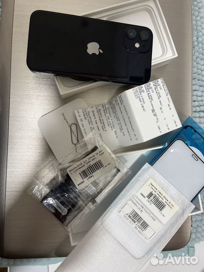iPhone 12 mini, 64 ГБ