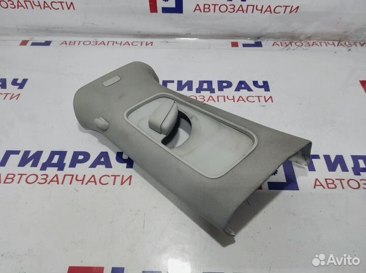 Обшивка стойки средней верхняя левая Volkswagen Passat B6 3C0868417