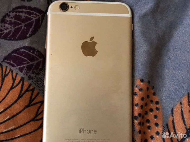 Телефон iPhone 6