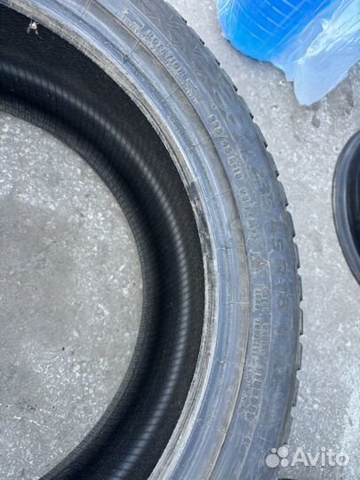 Continental IceContact 3 235/45 R18