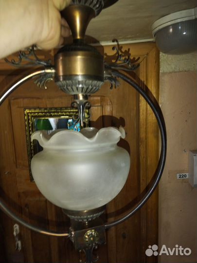 Светильник