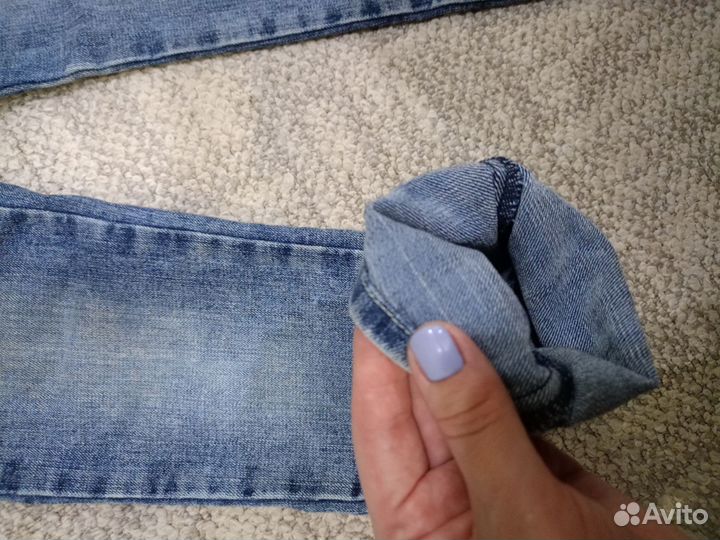 Джинсы на мальчика 128