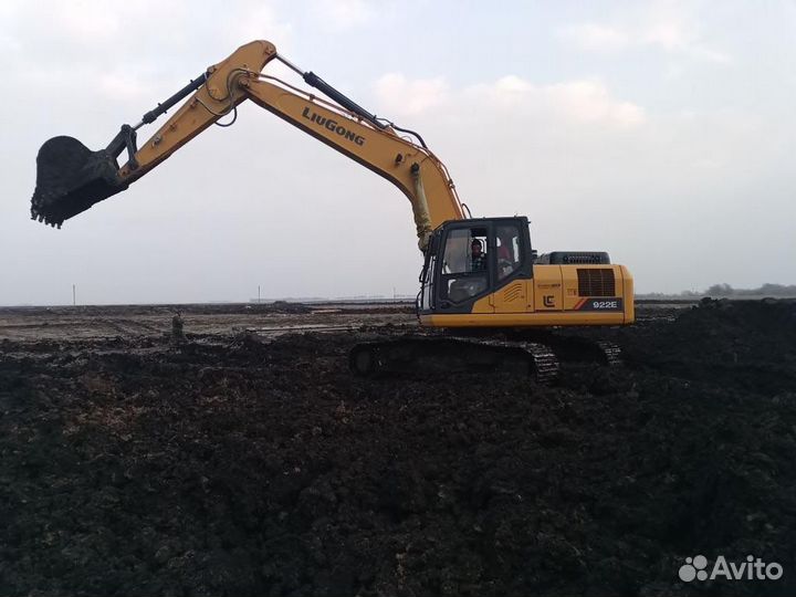 Гусеничный экскаватор liugong 922e ковш 1.1