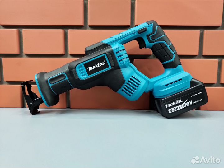 Аккумуляторная сабельная пила Makita