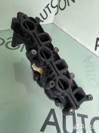 Коллектор впускной Audi Q7 4L 3.0L BUG 2008