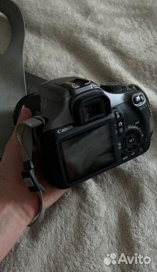 Зеркальный фотоаппарат canon eos 1100d