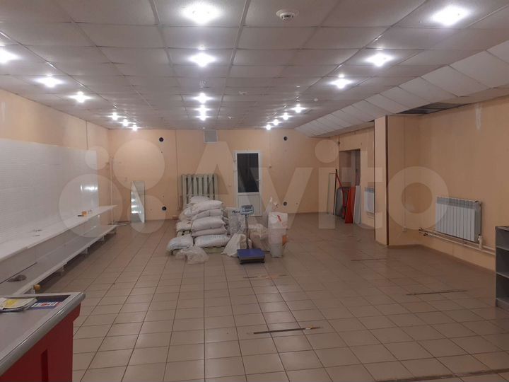 Торговая площадь, 77 м²