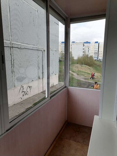 2-к. квартира, 52 м², 1/5 эт.