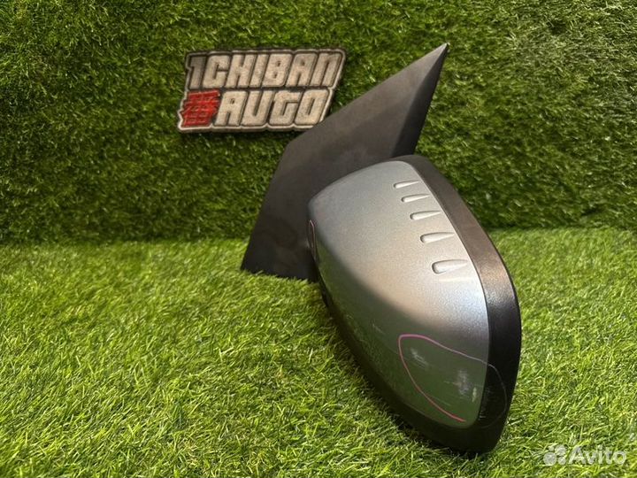 Зеркало бокового вида переднее левое Renault