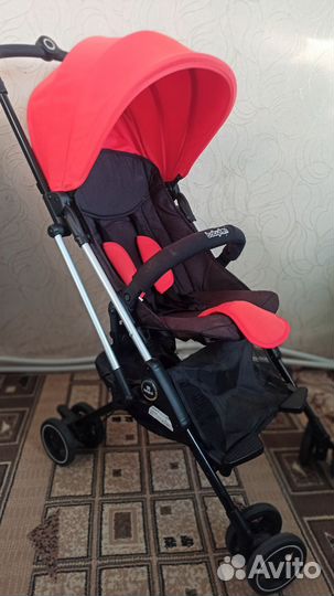 Прогулочная коляска babyton