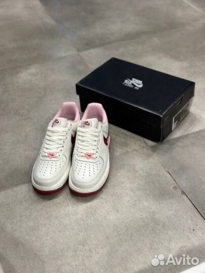 Кеды nike air force 1 valentine day