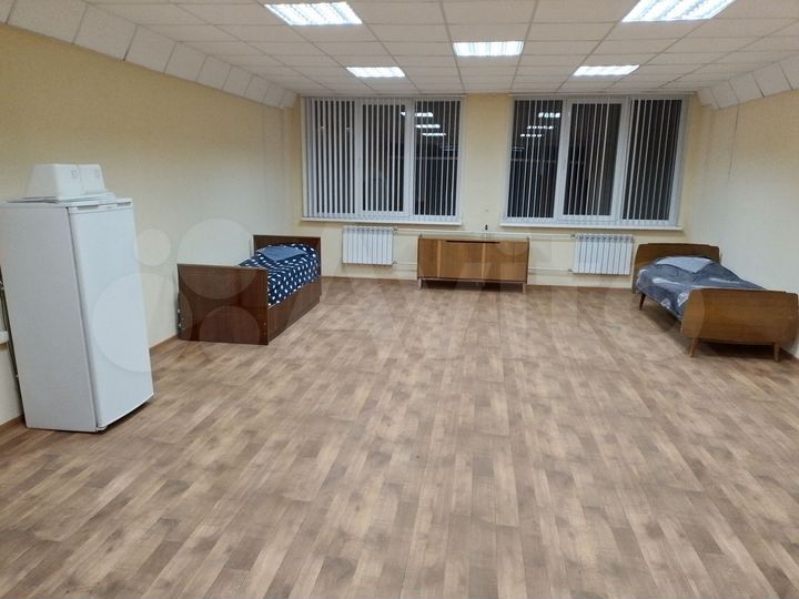 Комната 50 м² в 1-к., 2/4 эт.