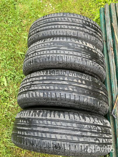 Yokohama BluEarth AE50 215/65 R17