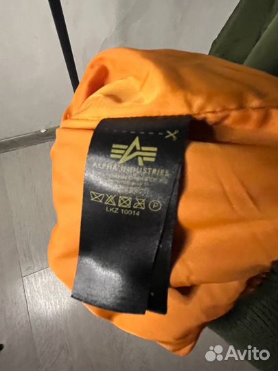 Бомбер alpha industries