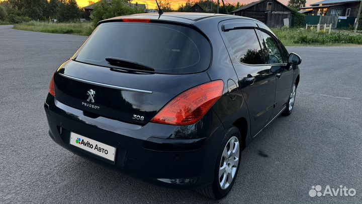 Peugeot 308 1.6 AT, 2012, 111 000 км