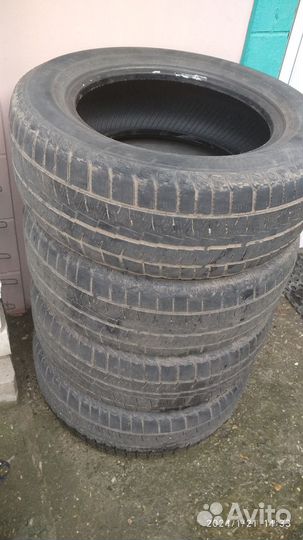 Habilead SnowShoes AW33 225/60 R16 98