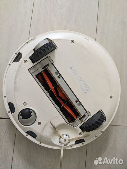 Робот-пылесос Xiaomi Mi Robot Vacuum Cleaner