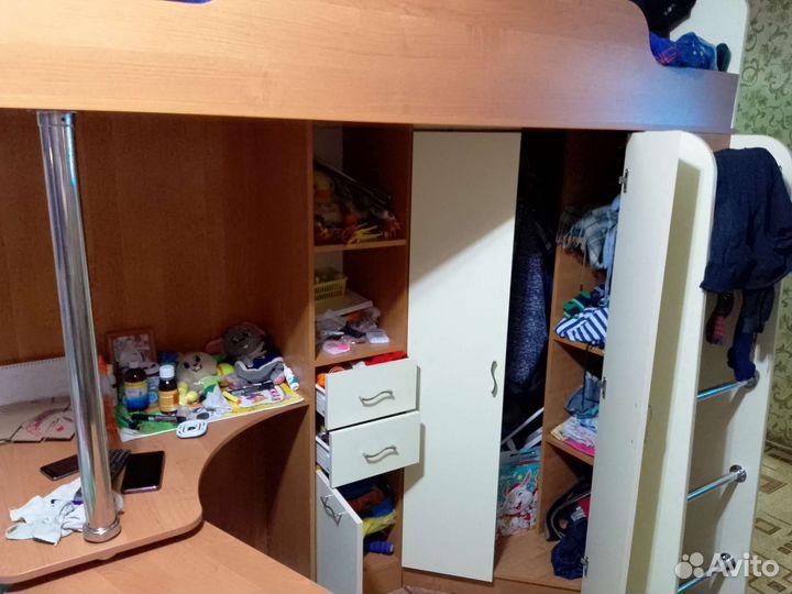 Кровать чердак бу с матрасом