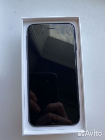 iPhone 7, 32 ГБ