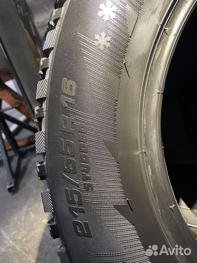 Michelin Latitude X-Ice North 3 215/65 R16 102T