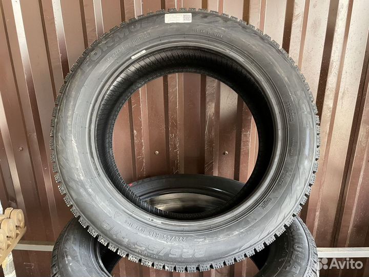 Pirelli Formula Ice 225/55 R18 102T