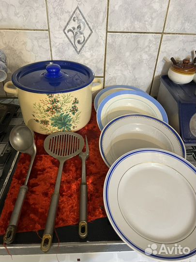 Набор посуды кастрюли