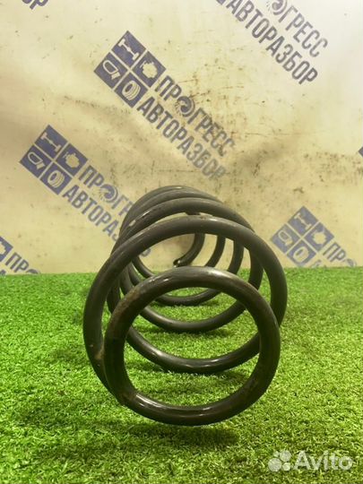 Пружина подвески передняя правая Ford Fusion