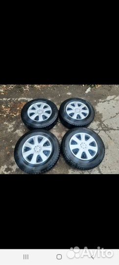 215 70 16 mitsubishi outlander