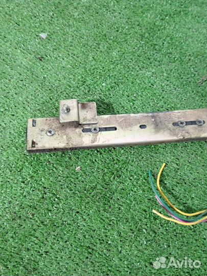 Стеклоподъемный механизм передний левый Лада 2115
