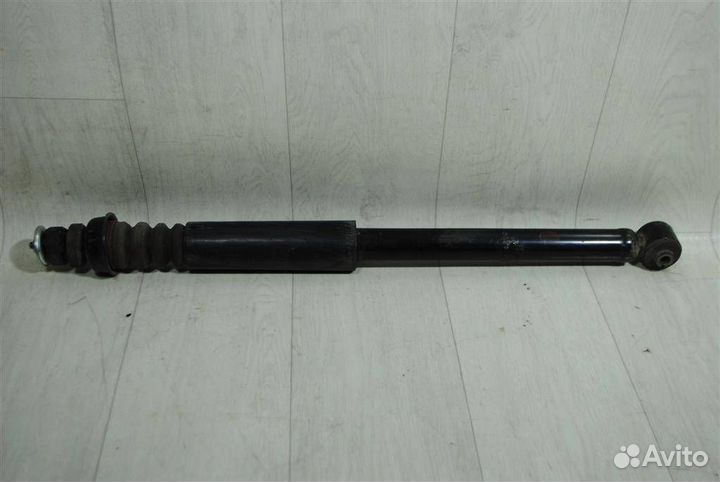 Задний амортизатор Hyundai Getz