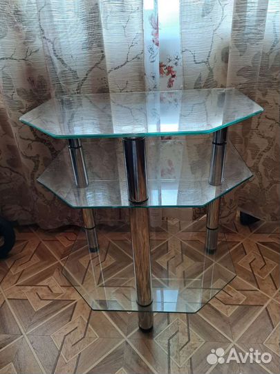Стеклянная тумба под тв