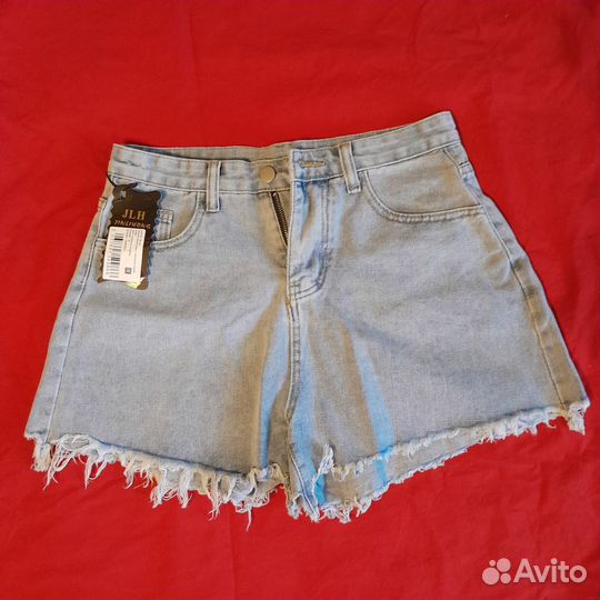 Джинсовые шорты