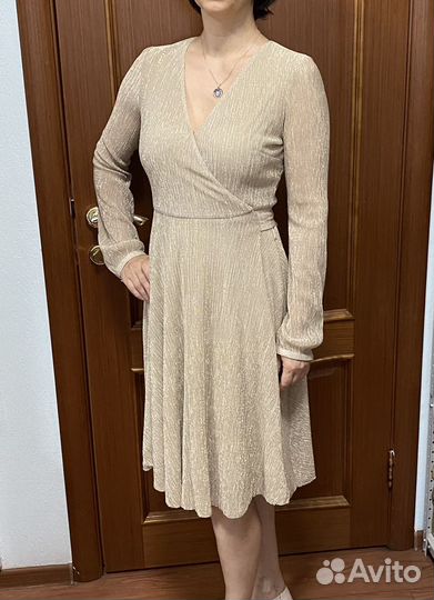 Нарядное платье